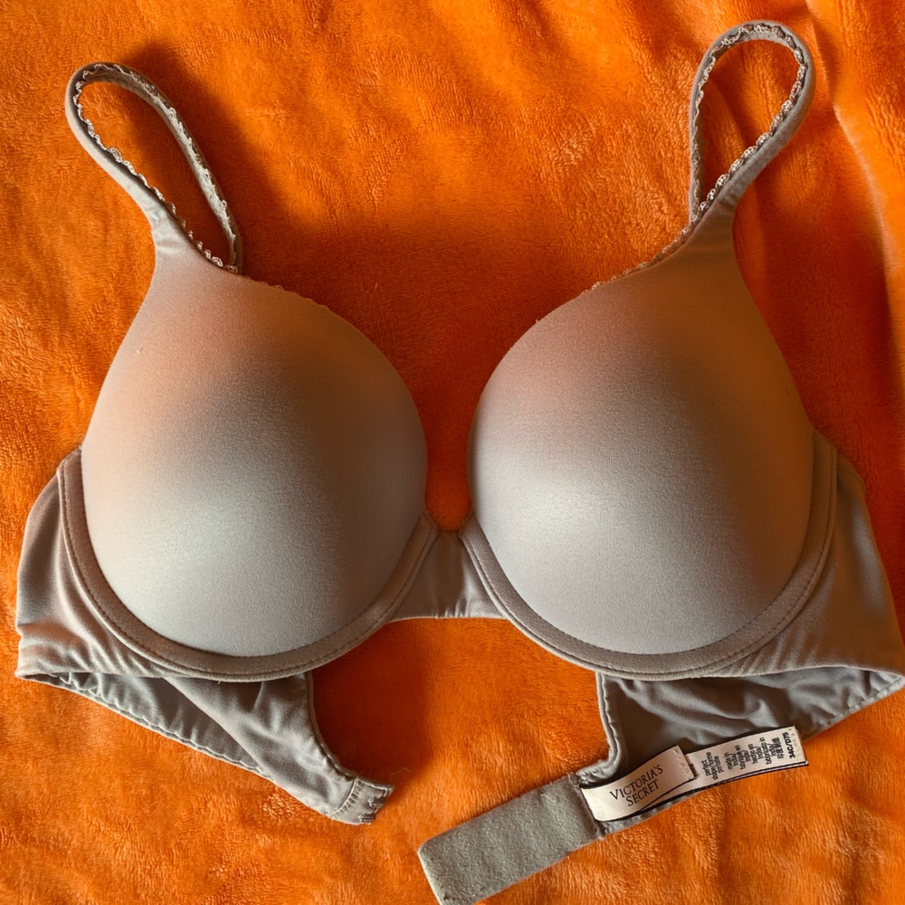 Body by Victoria perfect shape 34C